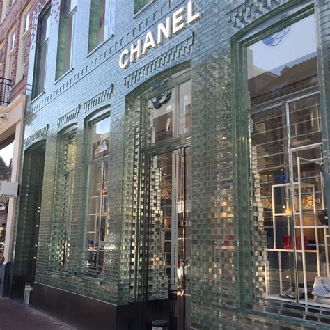 chanel amsterdam website.